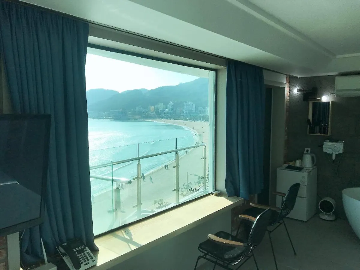 Sloth Hotel Songjeong Busan