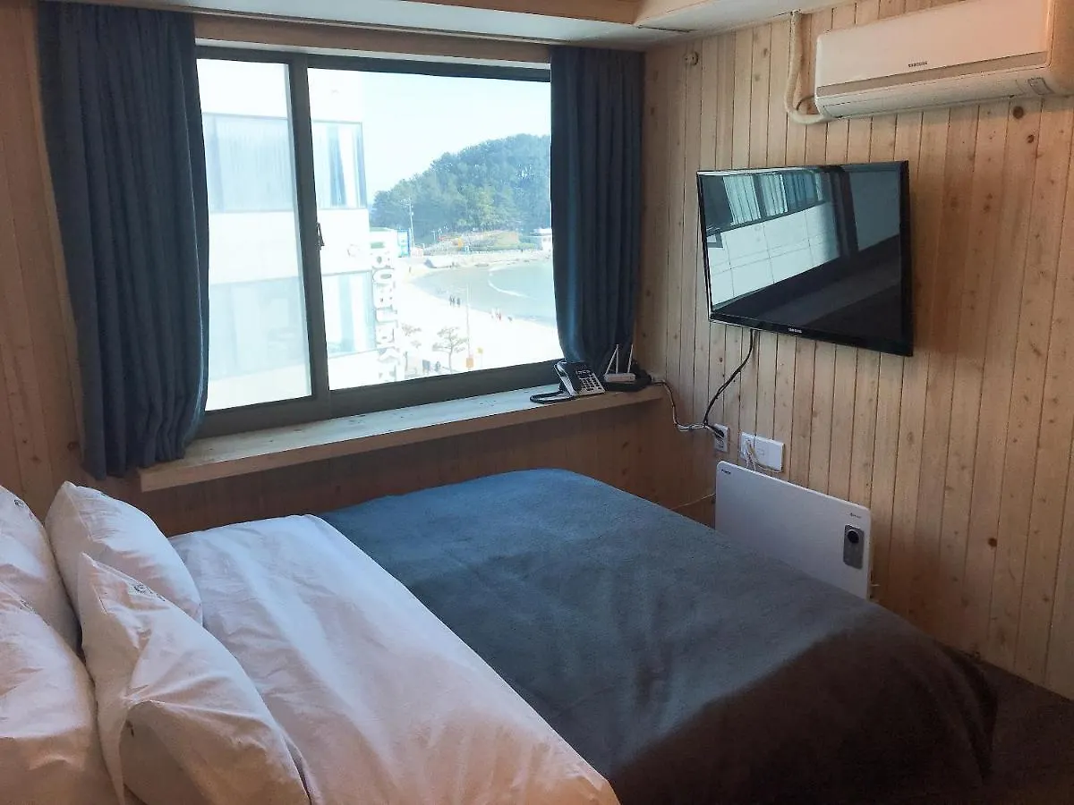 Sloth Hotel Songjeong Busan