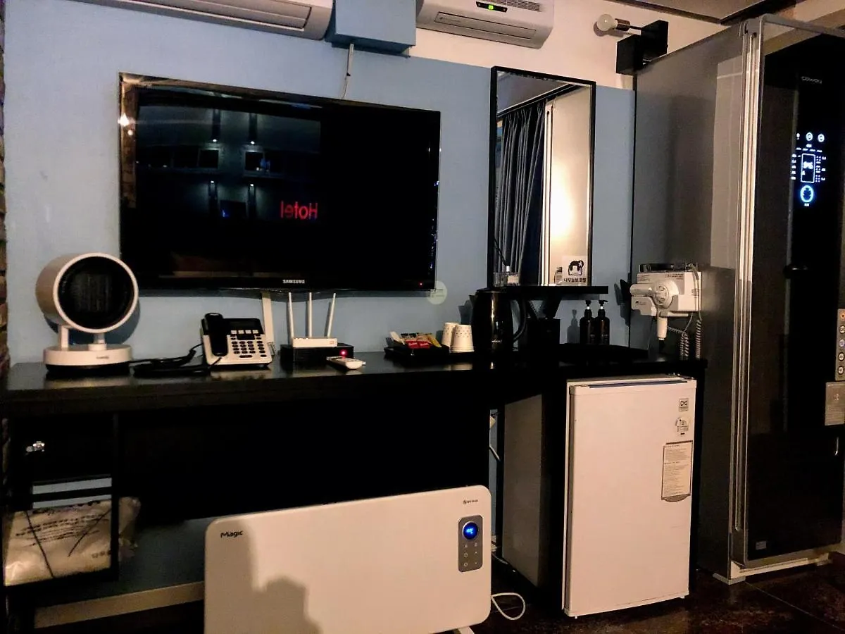 Sloth Hotel Songjeong Busan 0*,
